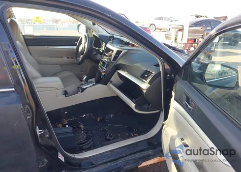 2010 Subaru Outback 2.5I Premium z USA, uszkodzony, nr VIN 4S4BRBHC6A3347885